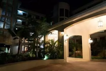 هتل Constellation