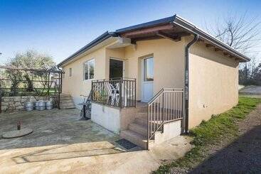 پانسیون Apartments & Rooms Buoni Amici