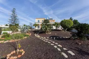 ツーリストアパートメント 11 Villa Coelho By Pechao