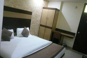 The Chamber Hotel & Restaurant