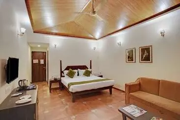 Hotel Rahi Forest View