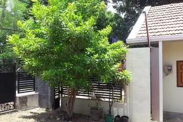 ツーリストアパートメント Roo Neeroga