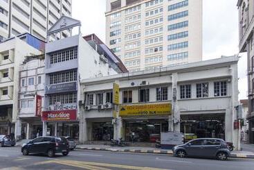 The Bed Station By Goldbrick City Centre   Hostel