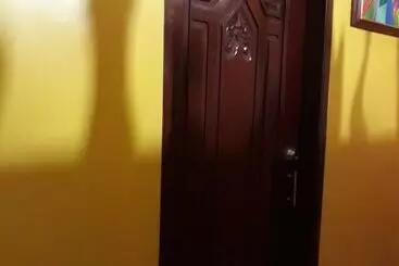 پانسیون Jack & Claud Bed & Breakfast Guest House