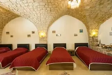 Boustany Guest House   Hostel