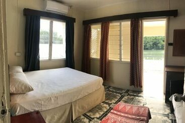 Hotel Labasa Waterfront