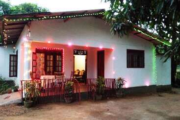 Hotel Sigiri Lakshan Home Stay