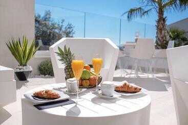 Aparthotel Posh Residence Luxury Suites