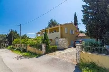 Apartaments turístics Franulovic Apartments