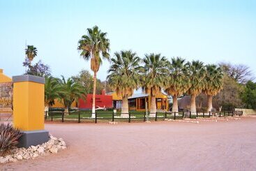 هتل Auob Country Lodge