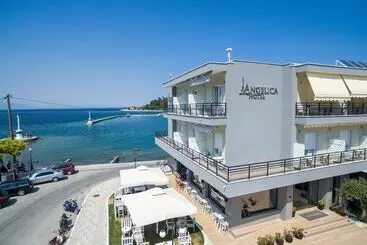 هتل Angelica
