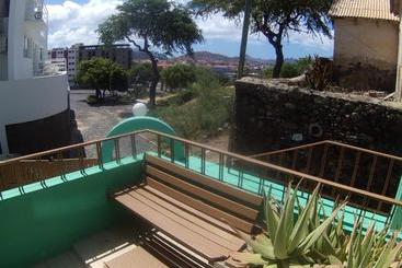 פנסיון Arla Residential