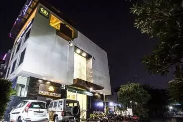Fabhotel Prime Avenue