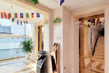 Vienna Hotel Shenzhen   Fuyong Metro Station Branch