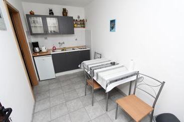 Vakantie-appartementen Apartments Rosanna