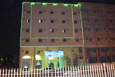 هتل Al Eairy Furnished Apartments Riyadh 5