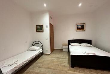 پانسیون Dream Holiday