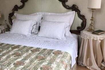 تختخواب و صبحانه Le Case Di San Vitale