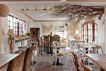 هتل Vltavska Pohadka