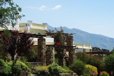 Hotel Rural Ktima Nikola