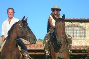 田舎風ホテル Casale Farnesiana B&b