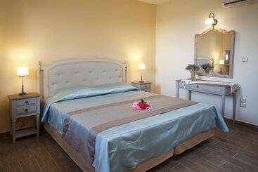 آپارتمان‌های توریست‌ها Vryonis Villa