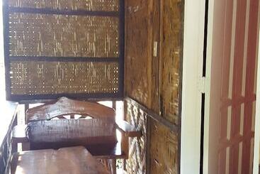 Szálloda Talikud Island Mangrove Beach Resort