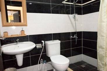 酒店 Flowers Inn 2