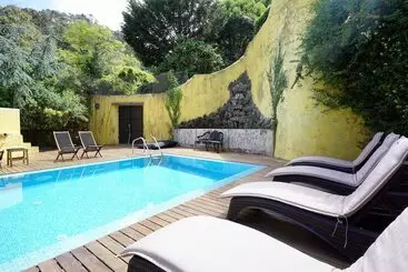 Pension Charm Inn Sintra