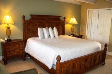 شقة فندقية The Bayside Inn & Marina