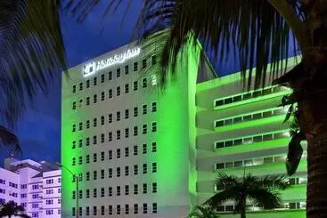 리조트 Holiday Inn Miami Beachoceanfront, An Ihg
