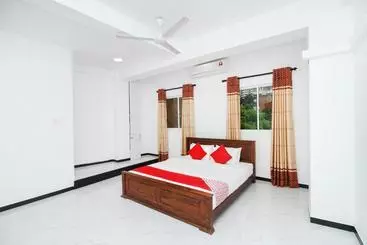 Shan Hotel By Oyo Rooms