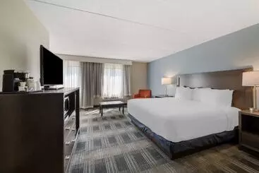 فندق Best Western Plus Alexandria Fort Belvoir