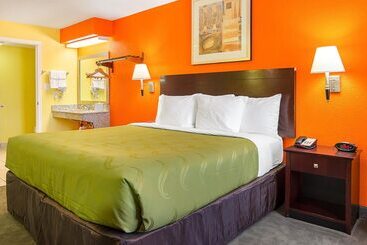 בית מלון כפרי Quality Inn Carthage