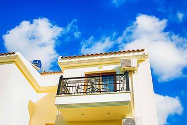 酒店 Anthena Studios