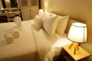 Hôtel Olinia Airport