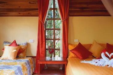 تختخواب و صبحانه Jardin Entre Montañas