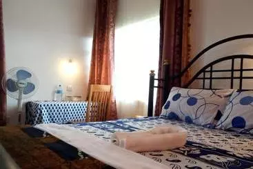 Hotel Kilimanjaro Mad Monkey S