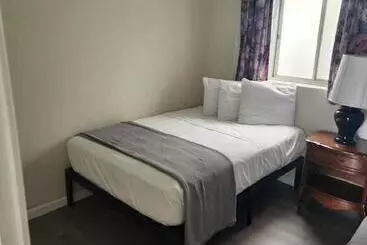 Yankee Clipper Resort Motel