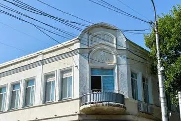 هاستل Chveni Qalaqi