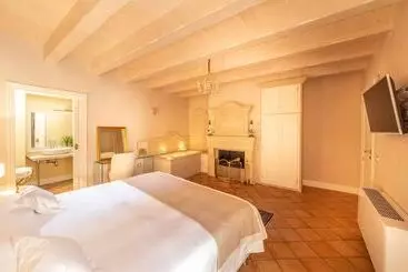 Bed and Breakfast Boutique Lodge & Suites