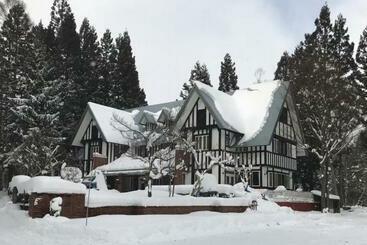 Bed and Breakfast 36 Degrees North, Lodge Hakuba Japan
