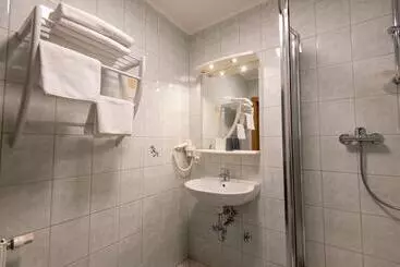 Majatalo Genussgasthof Willenshofer