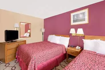 Отель Days Inn By Wyndham North Sioux City