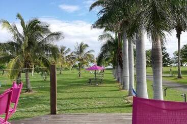 هاستل Auberge De Poé