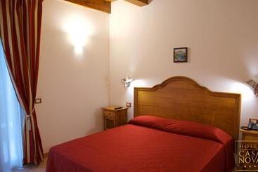 בית מלון כפרי Casanova