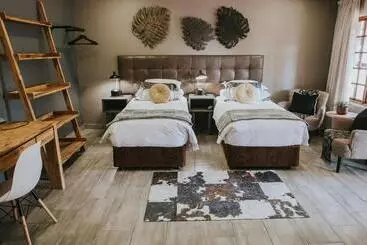 پانسیون Lowveld Living Guesthouse