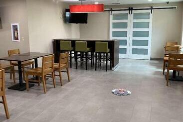 Hotel Country Inn & Suites By Radisson, Fort Worth, Tx