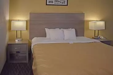 فندق Quality Inn & Suites Kearneysville  Martinsburg