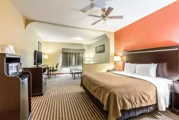 Hotel Quality Suites North